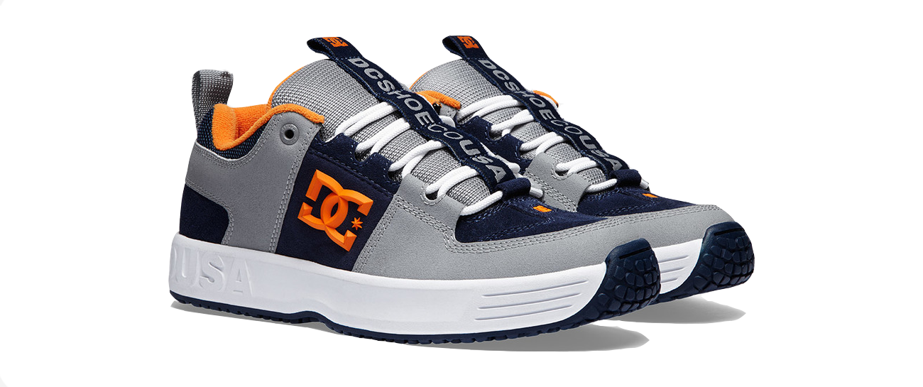 chunky dc shoes